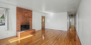 Rare 3 Bed, 2 Bath Home in Upper Seaside Cul-de-Sac with Spacious Yard Rare 3 Bed, 2 Bath Home in Upper Seaside Cul-de-Sac with Spacious Yard Gallery 6