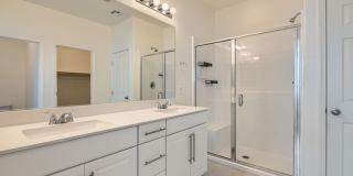 4 Bed 3 Bath Luxury FURNISHED Home for Rent! Gallery 18