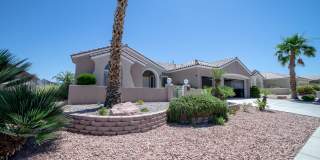 Sun City Anthem!! 55 & Older!! Single Story!! Private Pool!! Strip Views!! 3 bedrooms and 3 car Garage!! Gallery 8