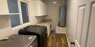 1011 W Northern Avenue Gallery 19