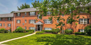 Willowbrook Gallery 29