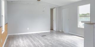 1099 Norton Bridge Gallery 1