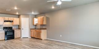 Cozy 3 bedroom Home Gallery 7