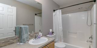 Spacious and Low-Maintenance 3BR End Townhouse Near Intel, Nike & Reed's Crossing! Gallery 18