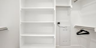 6418 Maple Gallery 54