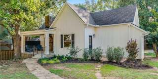 319  S College  AVE Gallery 1