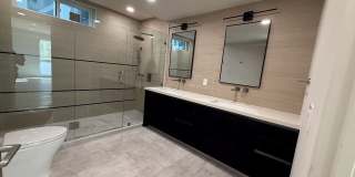 505 S Barrington Ave unit: 106 Gallery 6