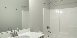 Modern 3 Bedroom Home in Red Bank Gallery 27