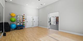 55+ Active Adult Apartment Homes - The Pointe at Lakewood Ranch Gallery 20