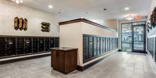 Aura Thirty2 Aura Thirty2 Gallery 13