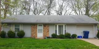 3bed/1bath in Kenwood neighborhood Gallery 1