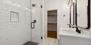 Beautifully Remodeled Home Just Minutes From Downtown Nashville Gallery 25