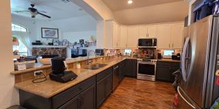 College Station - 3 bedroom / 2 bath- 2 car garage - fenced in back yard home in Creek Meadows Gallery 8