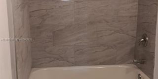 5640 NW 15th St Gallery 1