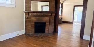 Come enjoy this completely renovated 1 bed/ 1 bath apartment close to shopping, walking trails, medical, Maryville Collage. Gallery 11