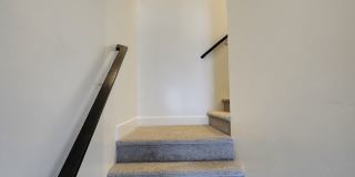 Newer4 Bedroom Town Home Gallery 8