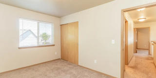 18402 28th Ave E 18402 28th Ave E Gallery 1