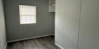 Spacious 3 Bedroom, 1 Bath Home with Basement & Large Backyard Gallery 12