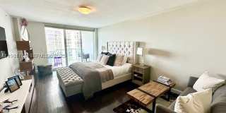 20201 E Country Club Dr Gallery 28