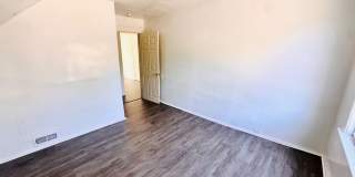 Charming 4-Bedroom Property in Prime Location Gallery 30