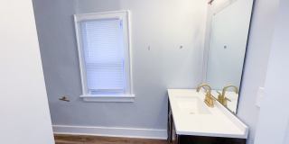 Elegant 3-Bedroom Home with Designer Finishes & Private Backyard! Gallery 23