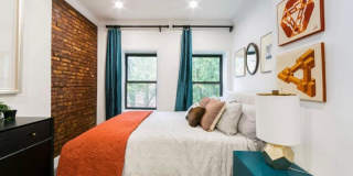 578 Quincy Street Gallery 3