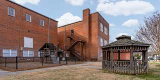 425 E. Washington Ave, 401-202 Gallery 9