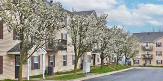 Generals Green Gallery 1