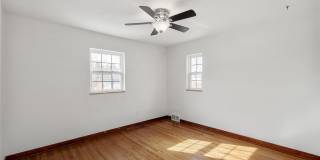 AVAILABLE JUNE 1ST!! 3 BEDROOM IN CARRICK! AVAILABLE JUNE 1ST!! 3 BEDROOM IN CARRICK! Gallery 14