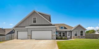Like New and Move In Ready! Gallery 1