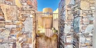 Beautiful Home in an Exclusive Gated Community Gallery 3