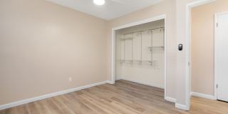 5353-5375 Olmeda Gallery 24