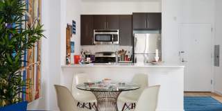 330 Harrison Station Gallery 22