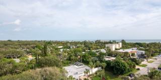 935 E Causeway Boulevard Gallery 22