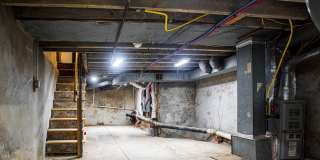 2348 Moore Street Gallery 23
