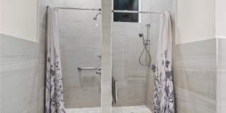 202 NE 36th Ter Gallery 94