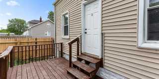 1473 Empire Avenue Gallery 30