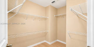 8526 NW 107th Psge Gallery 6