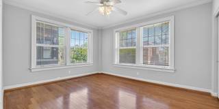 5510 Waterman Boulevard Gallery 28
