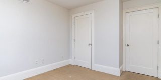 492 Massachusetts Ave. Gallery 8