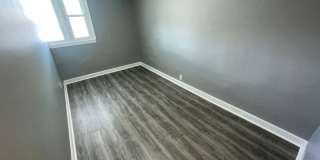 Updated 2 bedroom 1 bath home for rent Gallery 11
