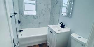 520 Hobart Gallery 35