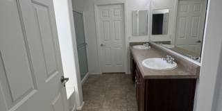 2,500 sq ft 4 bedroom + Den home in Rancho Sahuarita Gallery 35