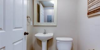 2123 W SPRUCE STREET Gallery 16