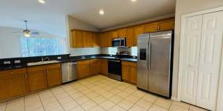 Beautiful 4-Bedroom Home for Rent! Gallery 7