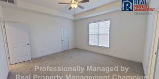 Spacious Home with Fenced Back Yard Convenient to Camp Lejeune Gallery 18