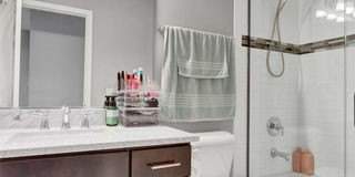 809 Lee Street Gallery 14