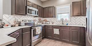 3-Bedroom Townhome with Garage in Holly Ridge Gallery 12