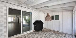 8302 E Indianola Avenue Gallery 31