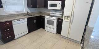 5181 SW 19th Street Gallery 9